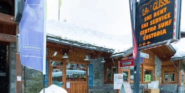 Ski rental Ski-Rent La Glisse in Champoluc (AO)