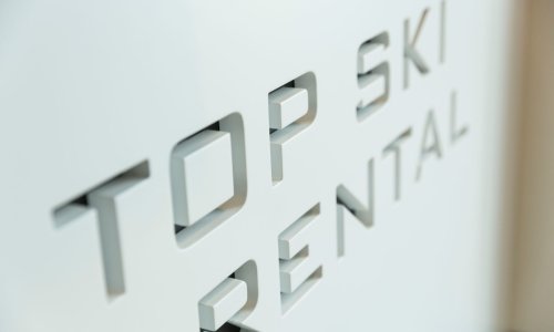 Noleggio, rental, Verleih Top Ski Rental (Filiale) @ Selva Di Val Gardena / Wolkenstein - Val Gardena / Grödnertal